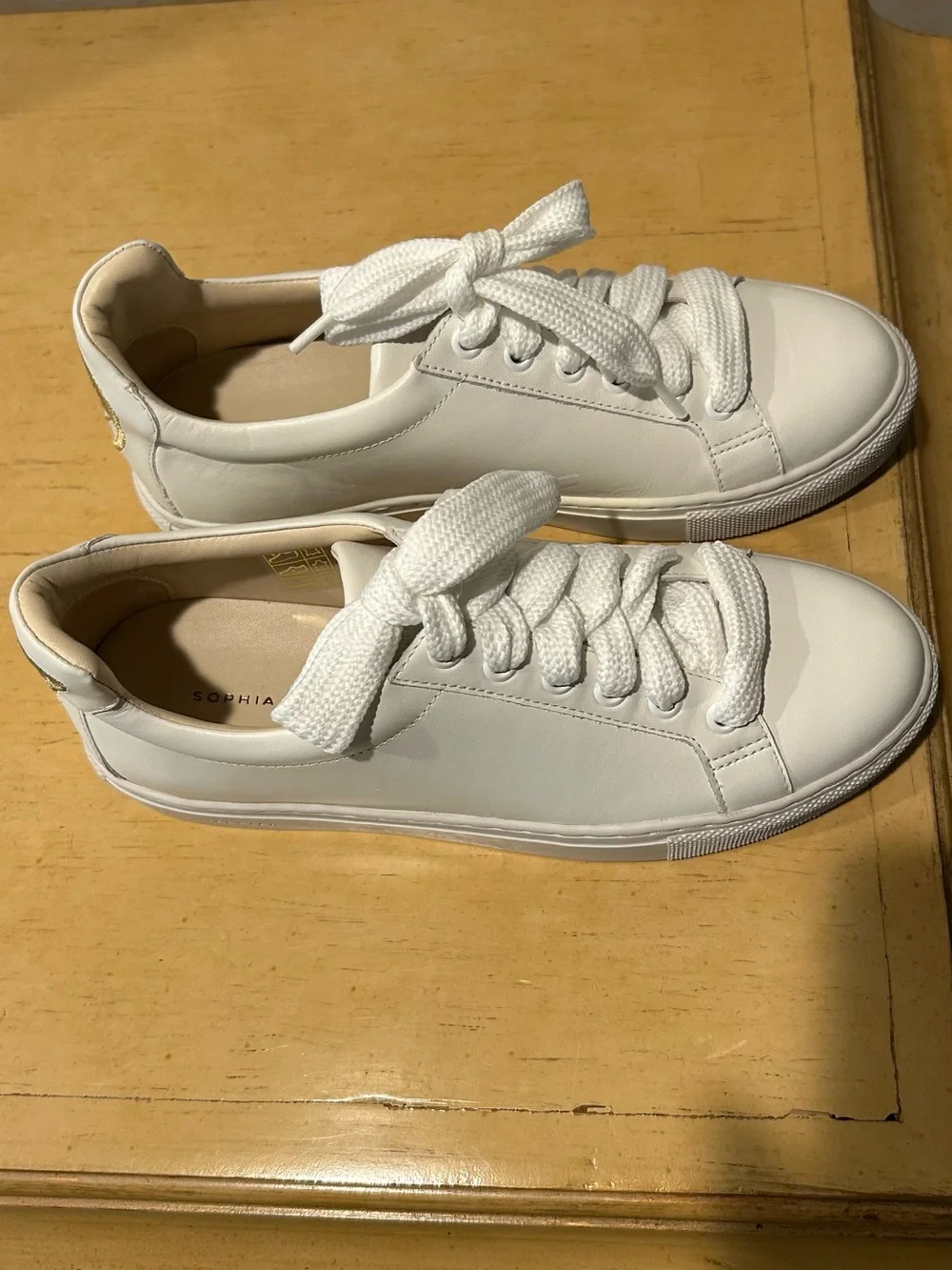 Sophia Webster Bibi butterfly leather sneaker in size 37